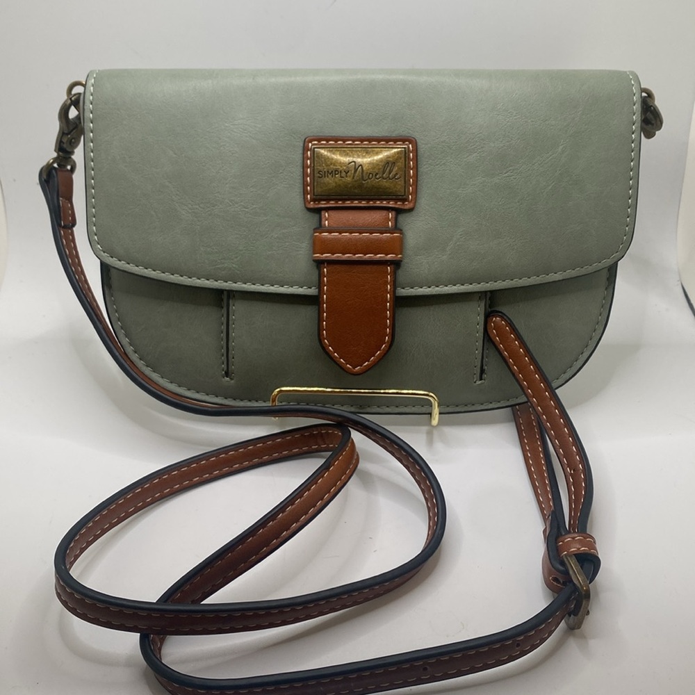 Simply Noelle Jade green faux leather convertible crossbody clutch